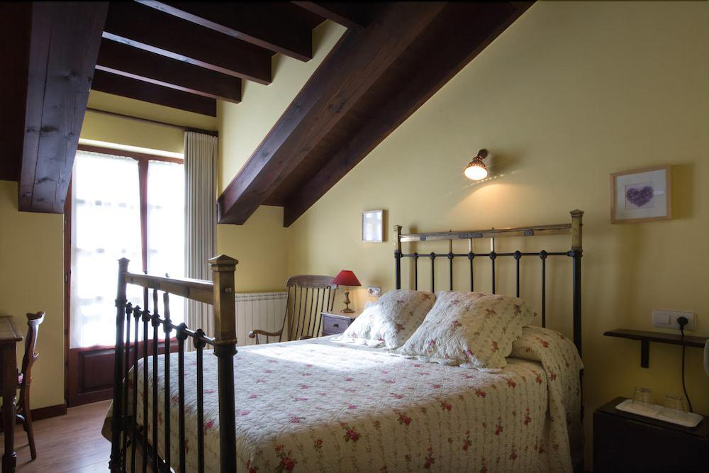 ריבאדסלה Hotel El Carmen מראה חיצוני תמונה