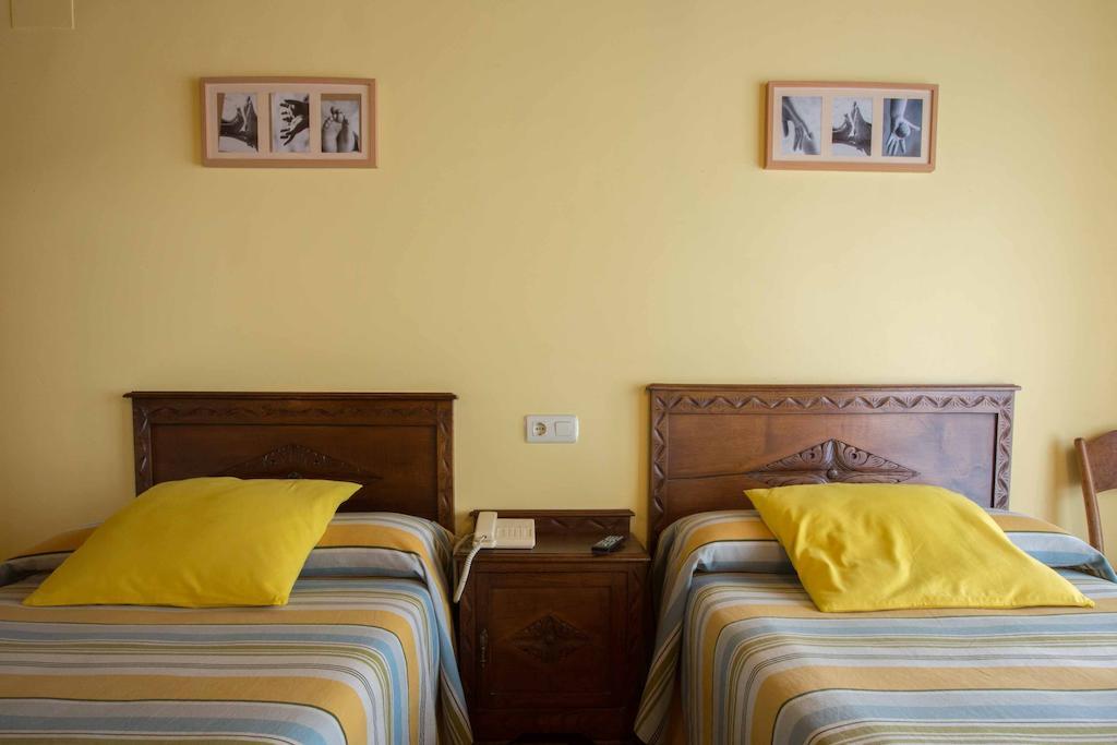 ריבאדסלה Hotel El Carmen מראה חיצוני תמונה